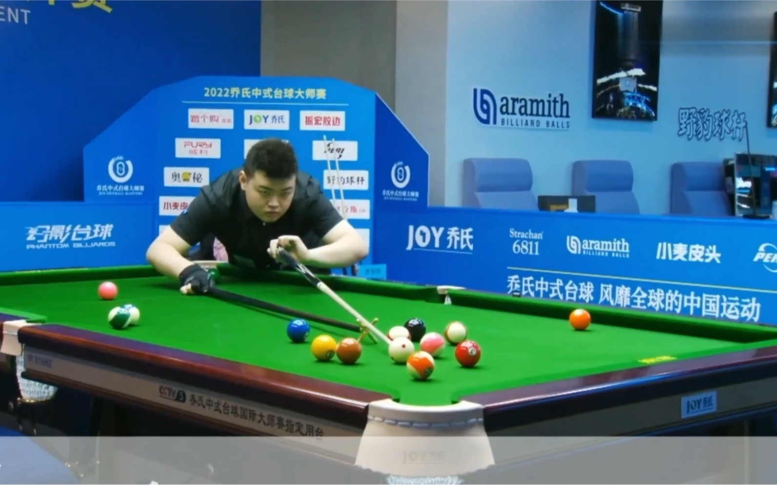 固然有吸引 固然有吸引