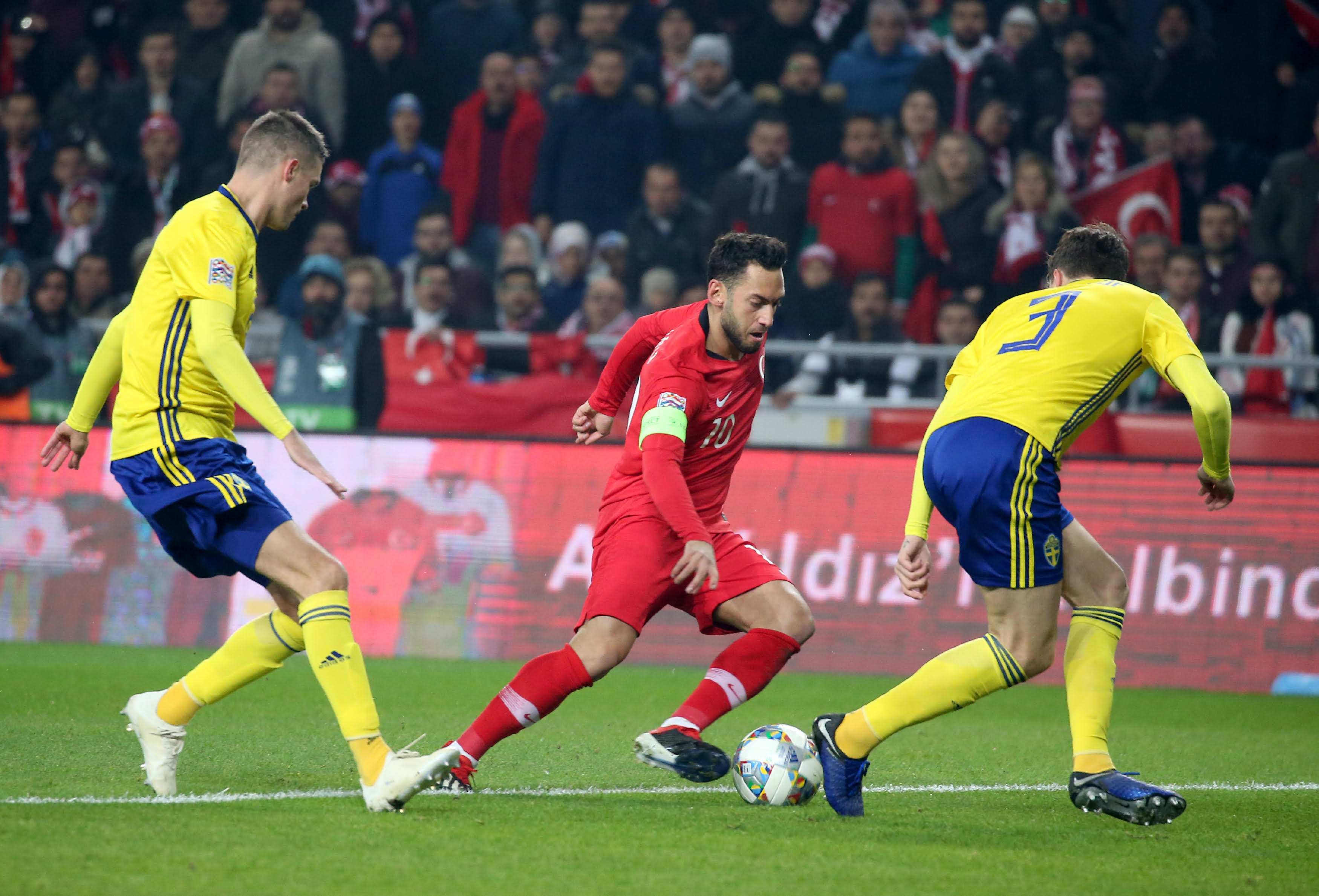 虽然级别不 虽然级别不