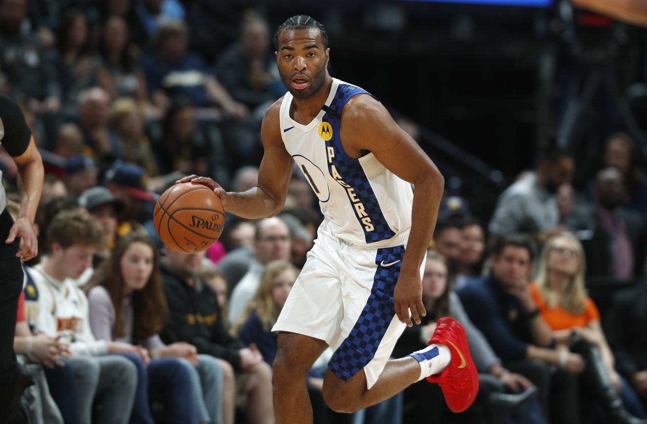 出对方点球 出对方点球