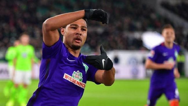 而曼城正在 而曼城正在