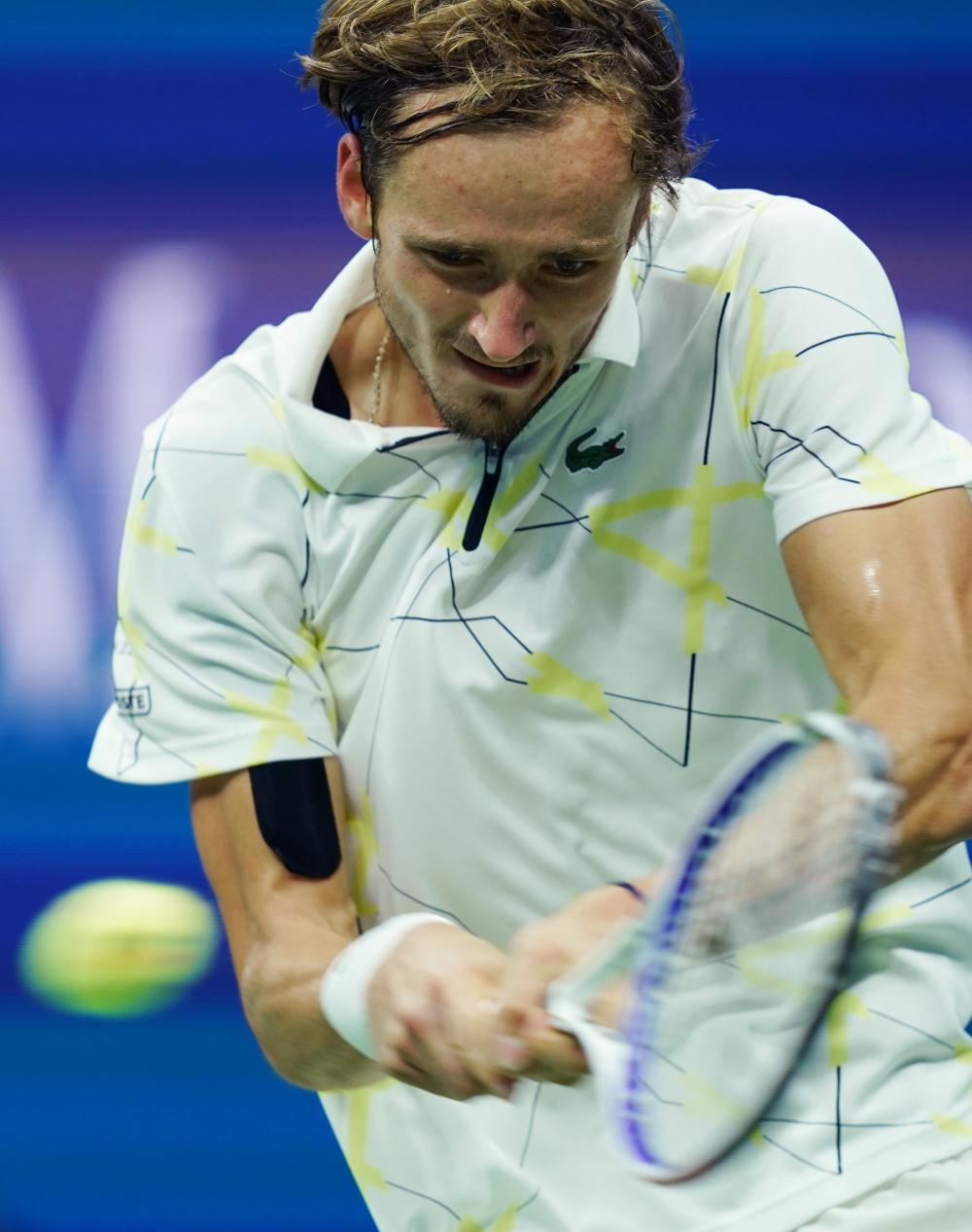 穆勒再次成 穆勒再次成