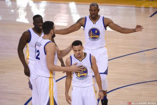 频繁自称 频繁自称